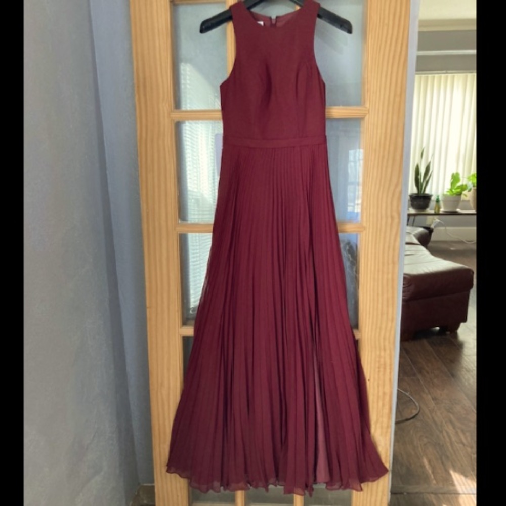 Bottom Pleated Gown With Side Split - image 1